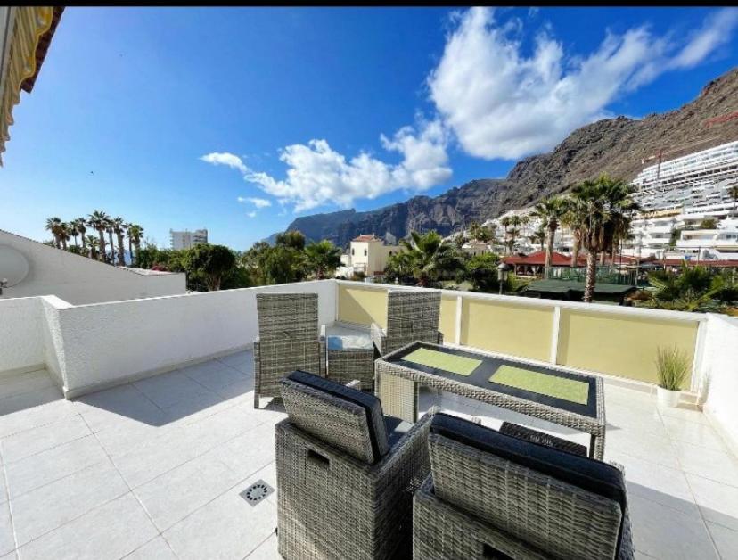 Hibisco Apartments プエルト・デ・サンティアゴ エクステリア 写真